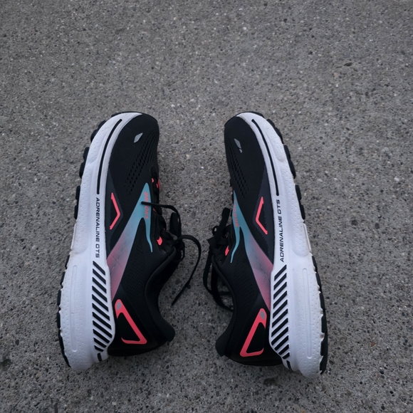 Brooks  Adrenaline GTS  23  Sneaker Women Size 9B - Picture 11 of 14